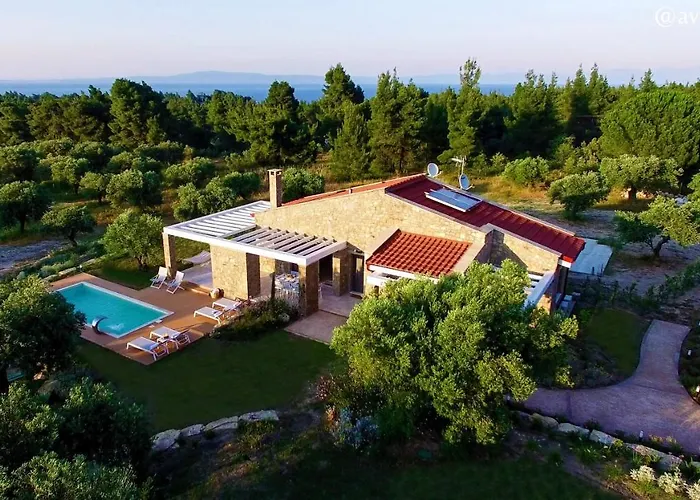 Avista Private Villa