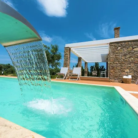 Villa Avista Private