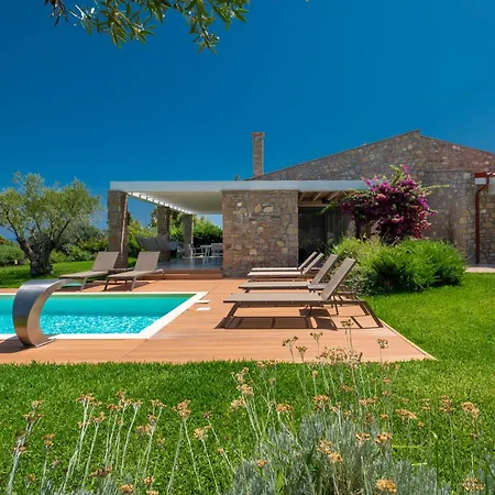 Avista Private Villa Vourvourou